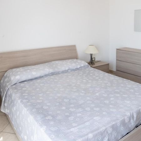 דירות Nurachi Casa Graziosa מראה חיצוני תמונה