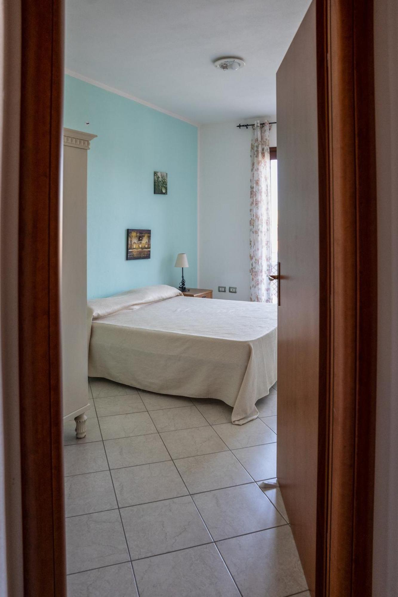 דירות Nurachi Casa Graziosa מראה חיצוני תמונה